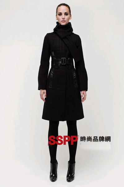 Những mẫu áo khoác dạ độc đáo của Mackage - 1