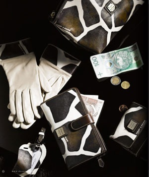 Sành điệu với BST túi xách Dooney & Bourke  - 21