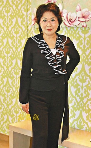 5 mỹ nữ kiếm bộn tiền nhất Hồng Kông năm 2007 - 7 5 mỹ nữ kiếm bộn tiền nhất Hồng Kông năm 2007 - 7