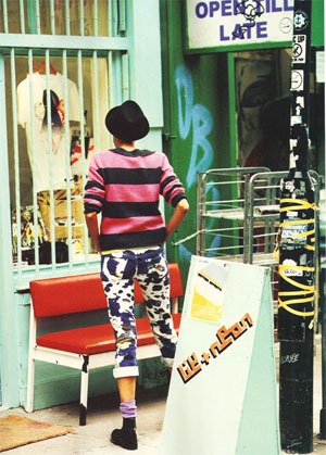 Lily Donaldson và Agyness Deyn “thống trị” Vogue Anh - 11