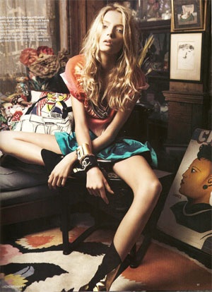 Lily Donaldson và Agyness Deyn “thống trị” Vogue Anh - 5