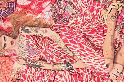 Các chân dài “đình đám” trên Vogue - 15 Các chân dài “đình đám” trên Vogue - 15