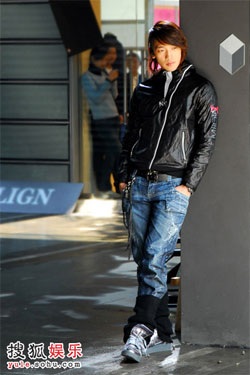 Bi (Rain) bí mật đến Thượng Hải chụp ảnh quảng cáo - 1