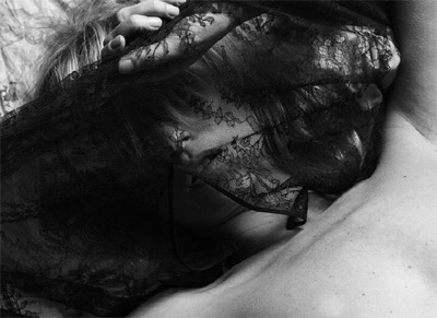 Kate Moss đẹp hoang dại trên Liberation - 10