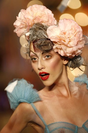 10 phong cách trang điểm ấn tượng nhất xuân/hè 2008 - 10