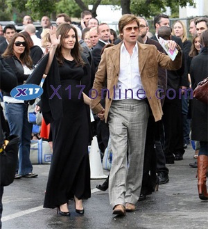 Brangelina bí mật tổ chức đám cưới? - 2