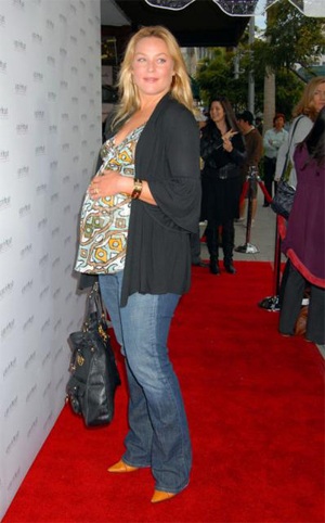 Các bà mẹ nổi tiếng Hollywood cùng tụ hội - 7 Các bà mẹ nổi tiếng Hollywood cùng tụ hội - 7