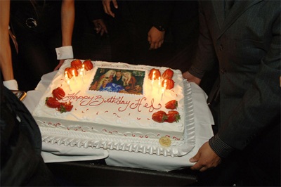 Bữa tiệc sinh nhật hoành tráng của ông chủ Playboy - 3