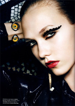 Sức lôi cuốn lạ kỳ của siêu mẫu 16 tuổi - 11 Sức lôi cuốn lạ kỳ của siêu mẫu 16 tuổi - 11