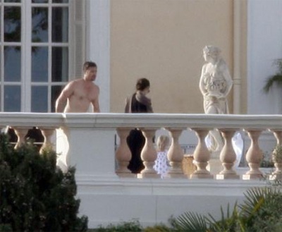  Angelina đưa Pax Thien đi kiểm tra sức khỏe - 4