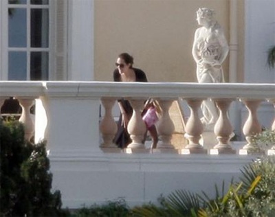  Angelina đưa Pax Thien đi kiểm tra sức khỏe - 5