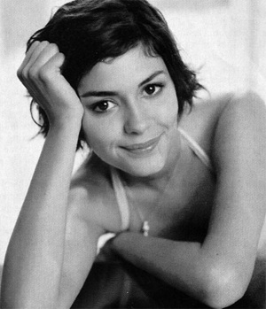 Tấm hình quảng cáo đầu tiên của Audrey Tautou cho Coco Chanel - 1 Tấm hình quảng cáo đầu tiên của Audrey Tautou cho Coco Chanel - 1