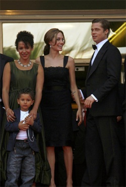 Ngày của Brad Pitt - Angelina Jolie! - 2