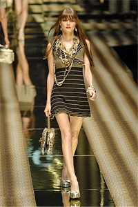 Một phong cách thời trang quyến rũ - 18