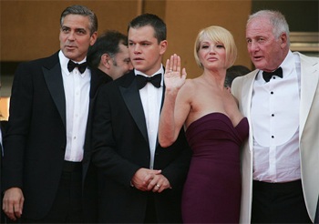 Cannes náo nhiệt đêm ra mắt "13 tên cướp thế kỷ" - 11