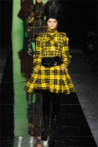 Vẻ đẹp kiêu sa của Jean Paul Gaultier - 13