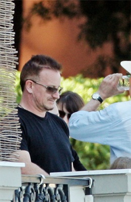 Brad Pitt nô đùa với Pax Thiên - 5 Brad Pitt nô đùa với Pax Thiên - 5