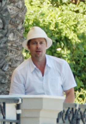 Brad Pitt nô đùa với Pax Thiên - 4 Brad Pitt nô đùa với Pax Thiên - 4