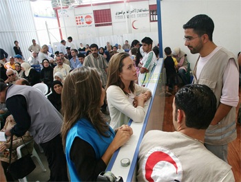 Angelina Jolie đã tới Iraq và Syria  - 4