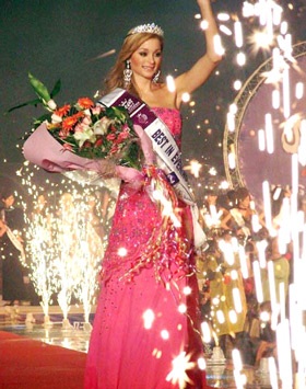 Miss Puerto Rico - Hoa hậu mặc trang phục dạ hội đẹp nhất - 2 Miss Puerto Rico - Hoa hậu mặc trang phục dạ hội đẹp nhất - 2