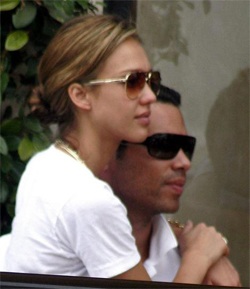 Jessica Alba trở về bên Cash Warren  - 3