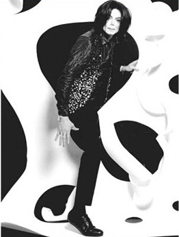 Michael Jackson lịch lãm trên L’UOMO Vogue   - 2