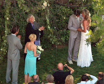 Lại một cặp sao bí mật đám cưới - 8