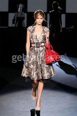 Gwen Stefani ra mắt BST thời trang Xuân/Hè 2008 - 5