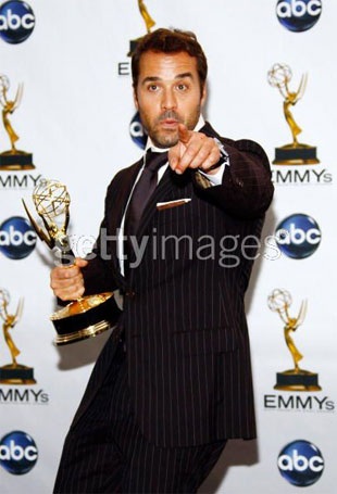 Những giải thưởng quan trọng của Emmy đã có chủ - 1