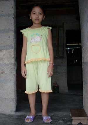 Cô bé có “dòng máu chết” - 2