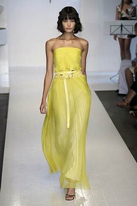 Trussardi: Những vòng eo thon thả - 24