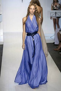 Trussardi: Những vòng eo thon thả - 26