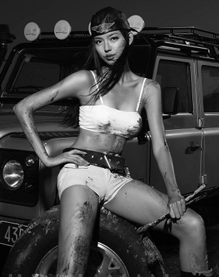 Những tấm hình độc đáo của tân Hoa hậu thế giới - 19 Những tấm hình độc đáo của tân Hoa hậu thế giới - 19