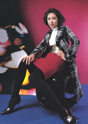 Điệu đà cùng áo măng-tô - 18 Điệu đà cùng áo măng-tô - 18