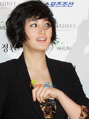 Kim Hye Soo: Nữ hoàng thời trang tóc - 21