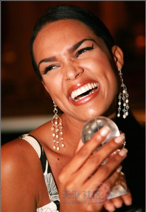 Minh Thu cùng các bạn "dạo chơi" Vạn Lý Trường Thành - 10 Minh Thu cùng các bạn "dạo chơi" Vạn Lý Trường Thành - 10