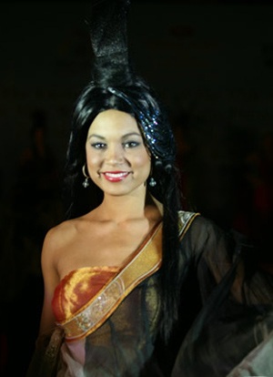 Người đẹp trình diễn trang phục truyền thống - 8