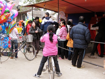 "Nhộn nhịp" các sới bạc đầu xuân - 1