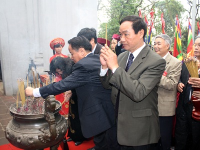 Thành kính dâng hương tưởng nhớ các Vua Hùng - 6