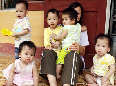 12 số phận bị chối bỏ: Cuộc sống đã rộn tiếng cười - 5 12 số phận bị chối bỏ: Cuộc sống đã rộn tiếng cười - 5