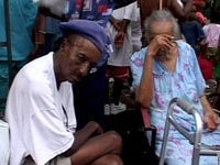 Chùm ảnh New Orleans chìm trong tuyệt vọng - 4 Chùm ảnh New Orleans chìm trong tuyệt vọng - 4