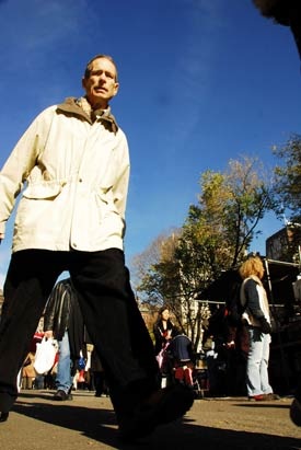 Chàng phóng viên ảnh không chân chu du thế giới - 14