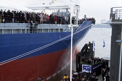 Diều đưa tàu vượt Đại Tây Dương! - 2