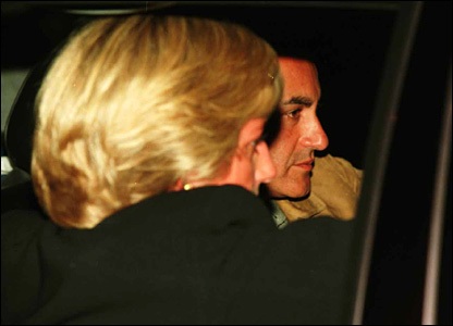 Tiết lộ những lời cuối cùng của Công nương Diana - 11 Tiết lộ những lời cuối cùng của Công nương Diana - 11