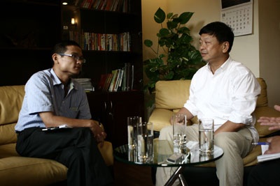 Bill Gates của Châu Á: Sang Việt Nam làm "nông dân" - 2