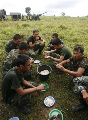 Chùm ảnh: Chiến sự ở biên giới Thái Lan - Campuchia - 12