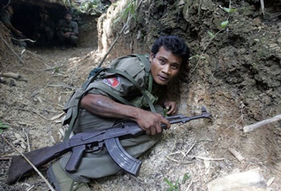 Chùm ảnh: Chiến sự ở biên giới Thái Lan - Campuchia - 5