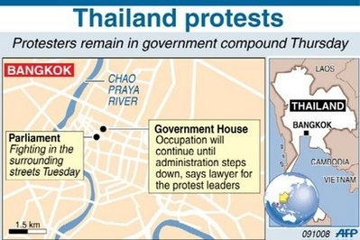 Lãnh đạo biểu tình Thái Lan tuyên bố sẽ ra "đầu thú" - 3 Lãnh đạo biểu tình Thái Lan tuyên bố sẽ ra "đầu thú" - 3