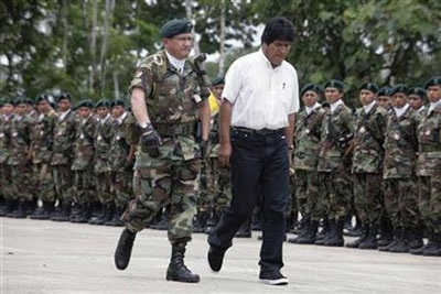 Chùm tin vắn qua ảnh - 5