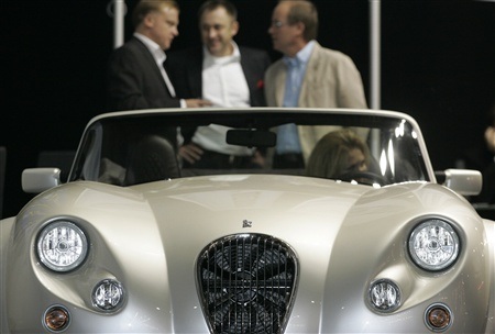 Đời sống vương giả của giới nhà giàu Nga - 9